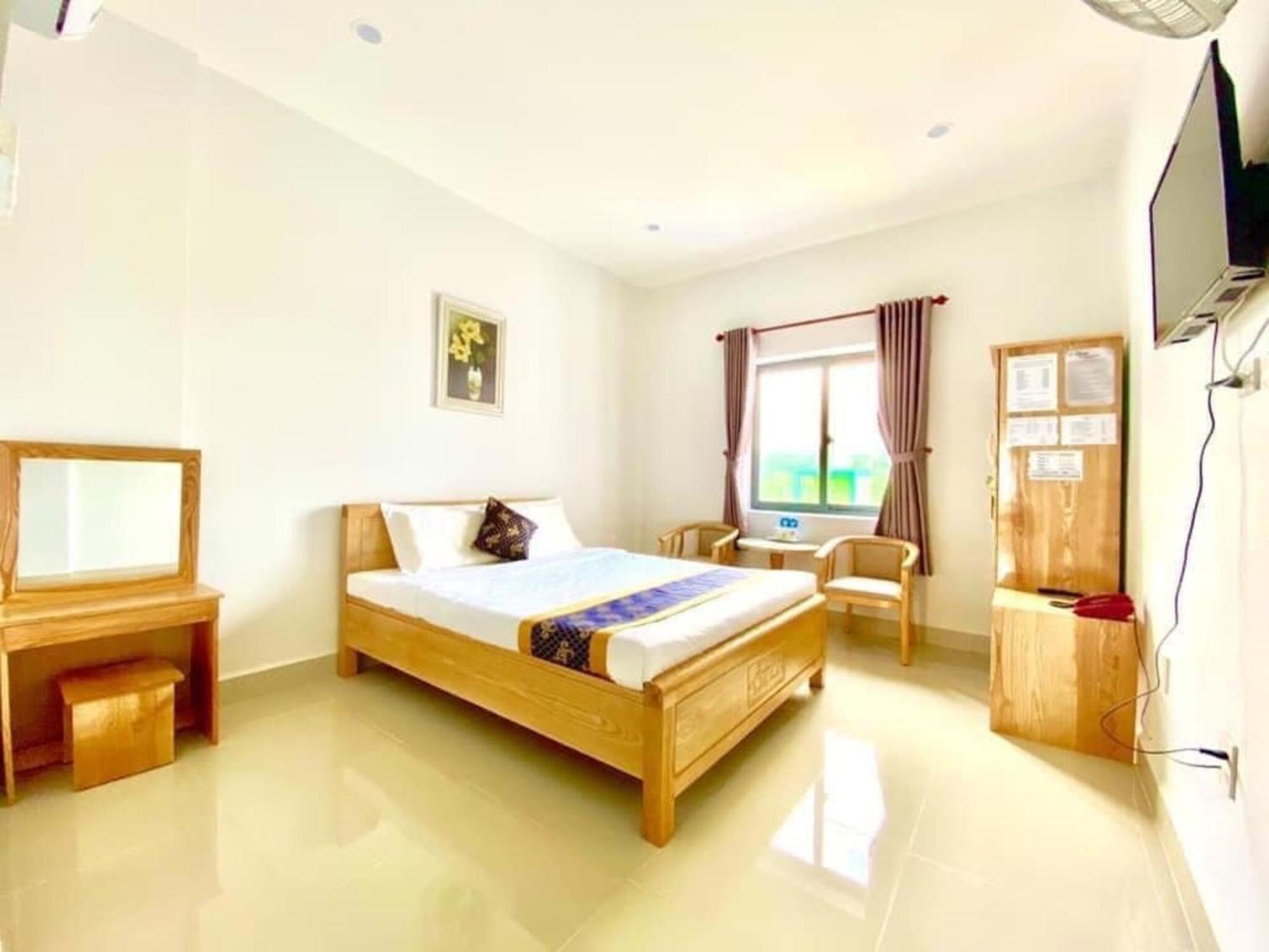 Bien Dong Hotel Dao Phu Quy Cu Lao Thu Exterior foto